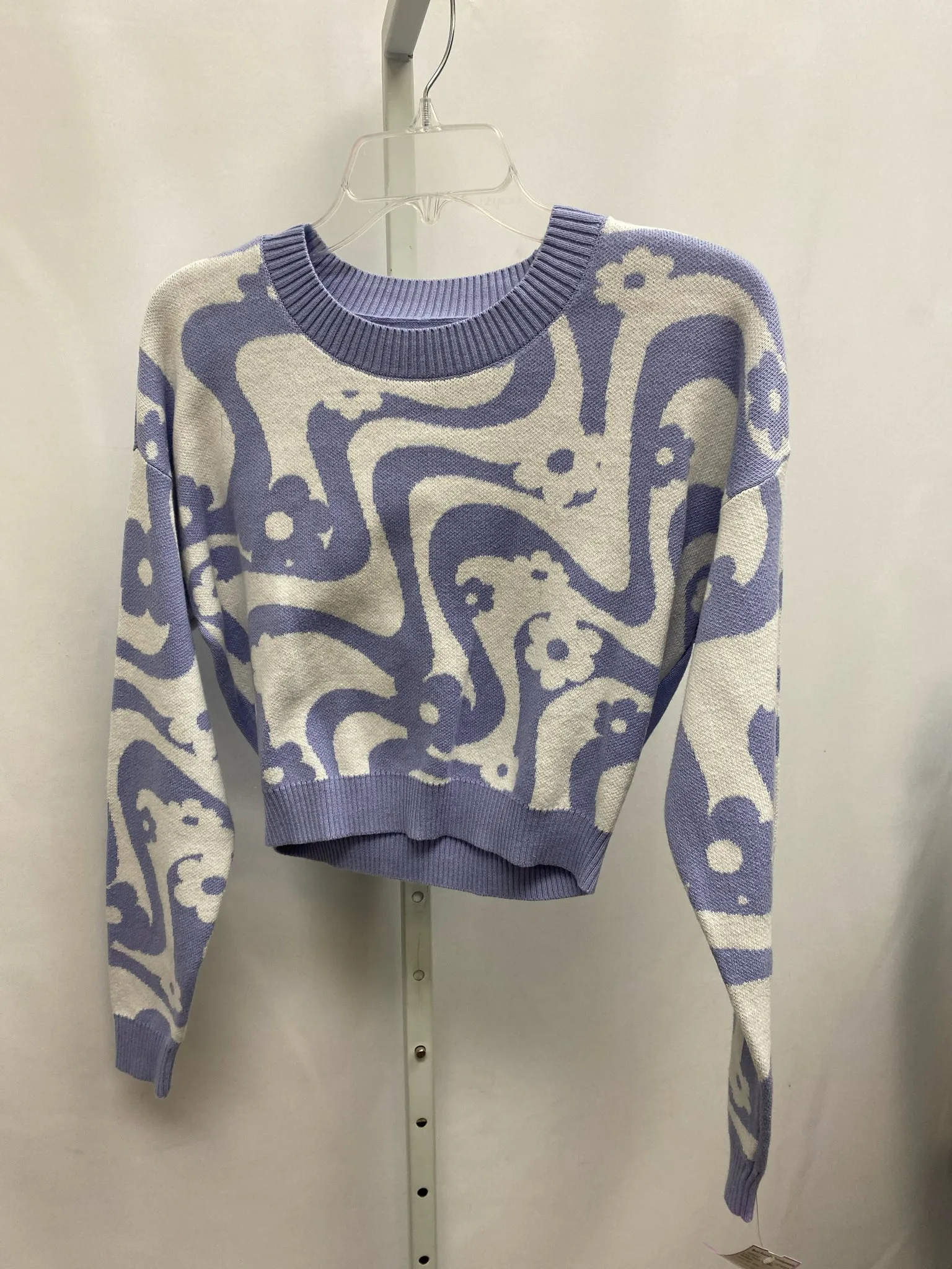 Hollister Size XS Lavender Print Long Sleeve Sweater